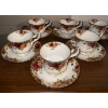 Image 3 : Royal Albert - 'Old Country Roses'  Tea Time Essentials -Cream & Sugar 7 Teacups Saucers