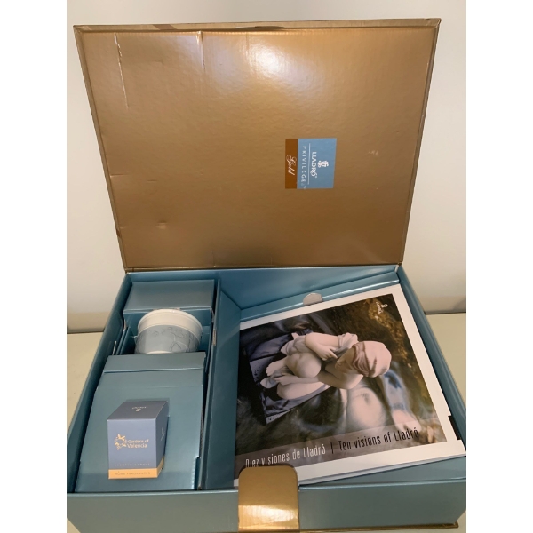  LLADRO Privilege Gold Set w/ Porcelain Cup (3T), Scented Candle 'Gardens of Valencia' & Booklet
