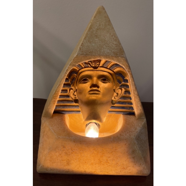 Pharoah Pyramid Table Lamp 10T Egyptian Motif