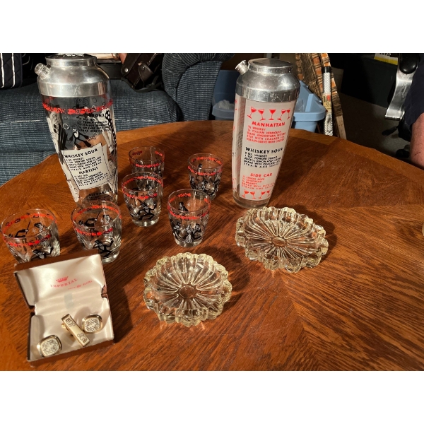  Two 1960s martini shakers with shot glasses and vintage ashtrays along with the beautiful set of im