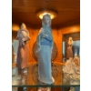 Image 1 : Lladro Spanish Porcelain 10" 4650 Girl With Callalillies