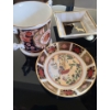Image 2 : Royal Crown Derby "Old Imari" Dinnerware- Plates: 8.5" and 9", Scalloped Plate 9", Mini Cups 2.5 T, 