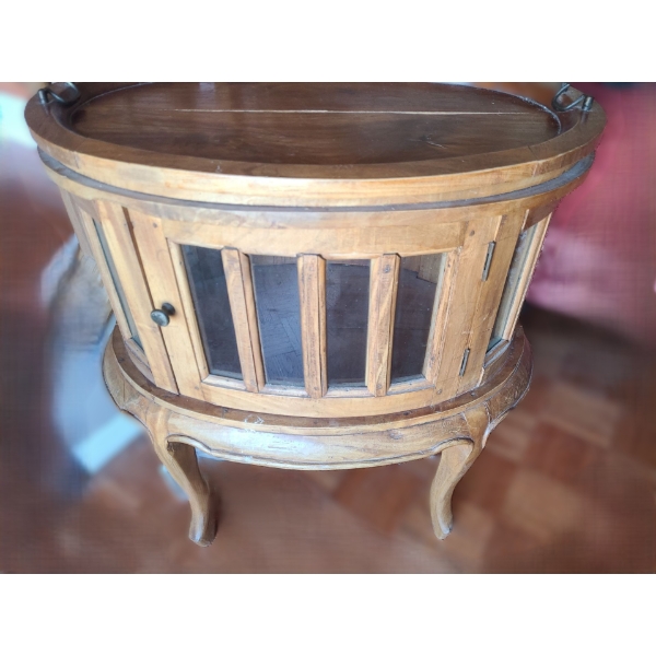 Wooden Display Cabinet w/ Tray Top 27 W, 18 D, 30 T