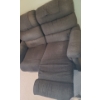 Image 2 : 2 Seat Reclining Sofa 60 w, 41 h, 35 d