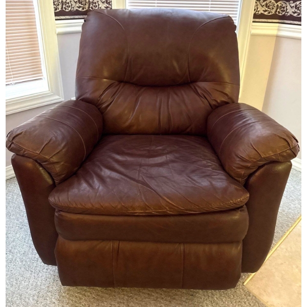 Genuine Leather Lazyboy Recliner 35T