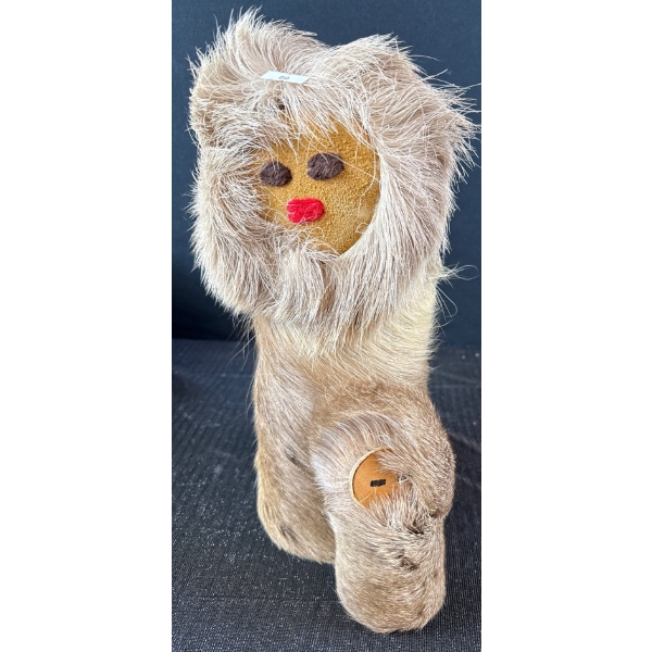 Seal Skin Indigenous Genuine Fur Figurines - Mama & Her Young 