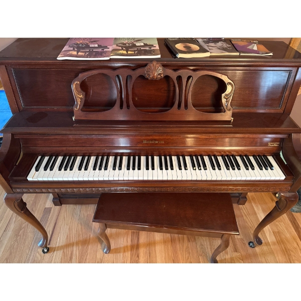 Art Nouveau Baldwin Piano, Hamilton Limited Edition w/ Music, 58W, 26D, 45T 