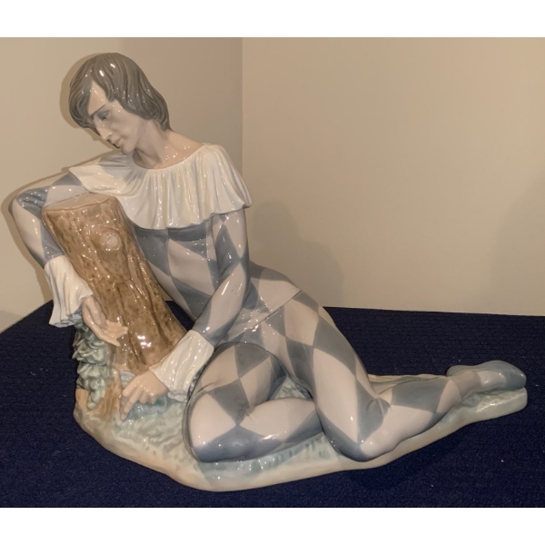 LLADRO Spanish Porcelain Harlequin Sculpture  - 15W, 8D, 11T