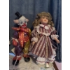 Image 1 : Porcelain Vanessa Doll Collection & Heritage Dolls Clown Doll (18T) 