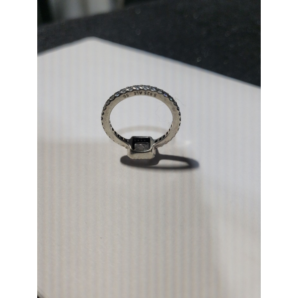 Silver Band Jewelled Ring- Size Unknown