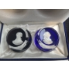 Image 2 : Franklin Mint- Baccarat Cameo in Crystal Paperweights: Marquis de Lafayette and George Washington