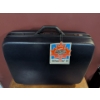 Image 2 : New Vintage Hard Shell Samsonite Suitcase 