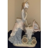 Image 2 : LLADRO Retired 'Baby's Outing' Porcelain Figure  - 3W, 10D, 13T 