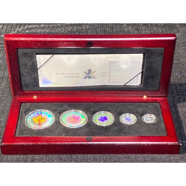 2003 Silver Maple Leaf Hologram Fine Silver Set
