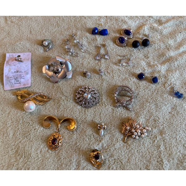 Ladies Vintage Costume Jewellery Collection #7
