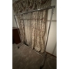 Image 2 : 2 Metal Clothing Racks On Castors - Adjustable Size