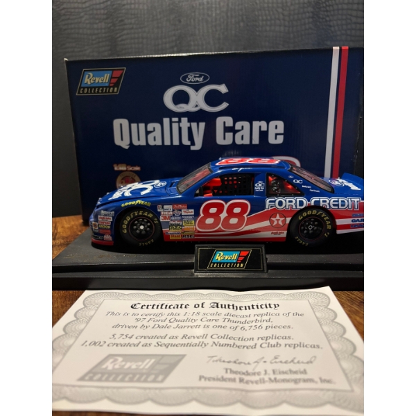 rewill quality collection 97 ford thunderbird Dale Jarrett Driven with certificate authenticity