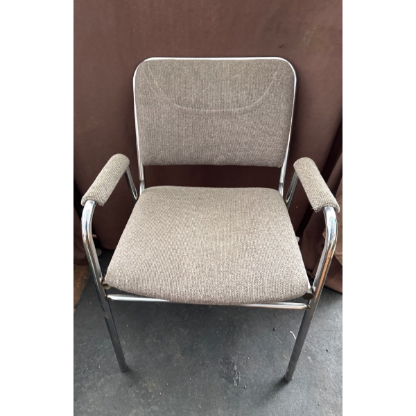 Single Chair - 21W, 24D, 32T 