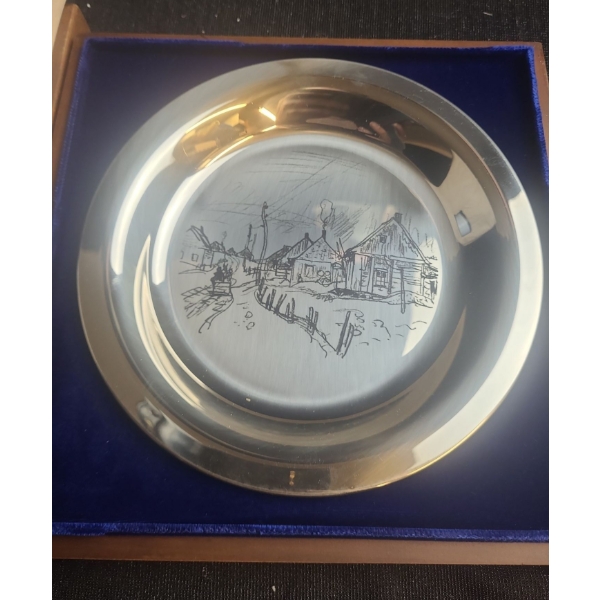 A.Y. Jackson Collector Plate in Wooden Box, Franklin Mint: Village in Charlevoix County