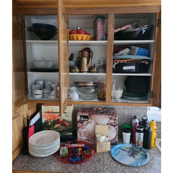 Kitchen Items Including Mortal and Pestle, Ramekins, Roaster and More!