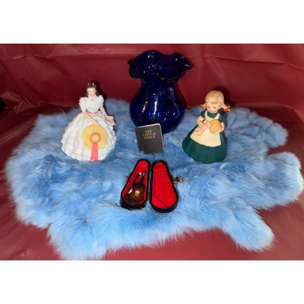 Hand Blown Cobalt Blue Vase 6T w/ Genuine Rabbit Fur Pelt Mini Violin & More