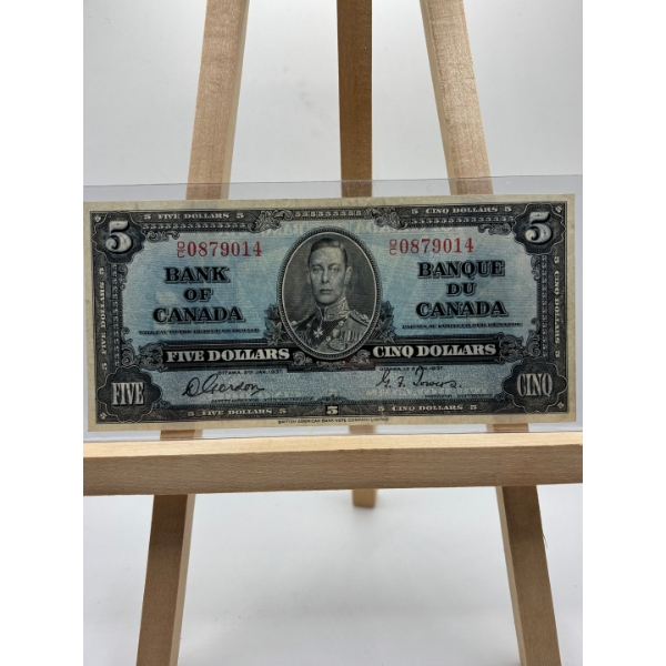 1937$5 bank of Canada Gordon / Towers in mint condition Sn # O/C0879014 