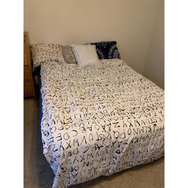 Double Inflatable Camping Bed with Bedding