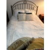 Image 3 : Queen Bed Metal Frame