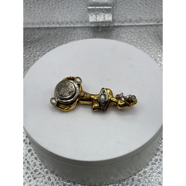 Authentic Tu-Khan Broach Made in Italy