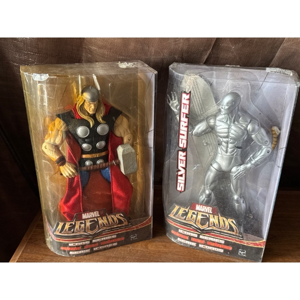 New MARVEL Legends - Thor & Silver Surfer 14T