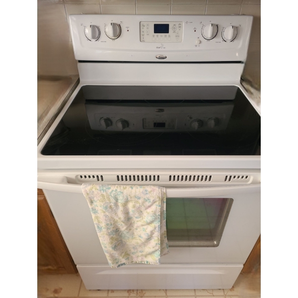 Whirlpool Model YXFE381LVQ Stove 30 w, 26 d, 47 h  