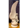Image 2 : LLADRO Porcelain 'Message of Peace' 11T
