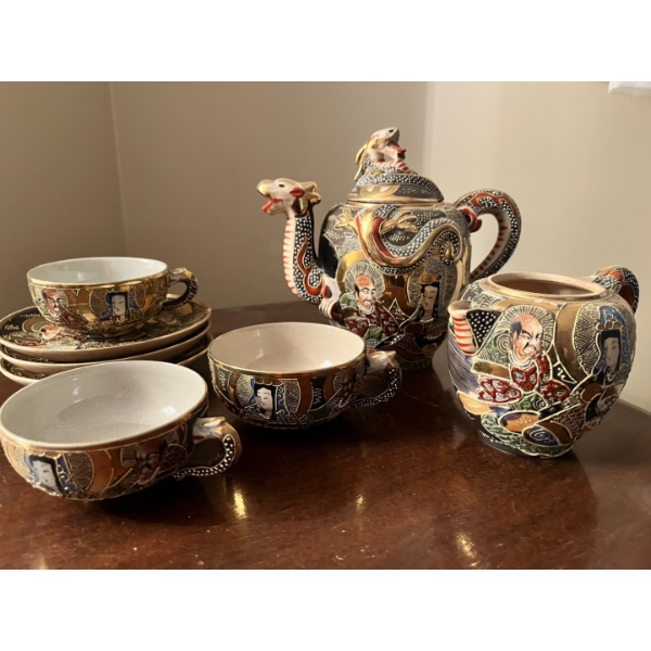  Antique Japanese Satsuma dished and Tea pot creamer likely from the Meiji Period (1868-1912), featu
