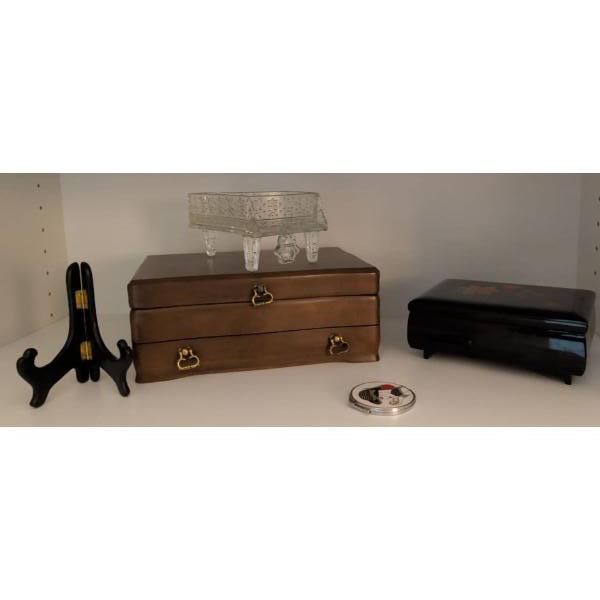 Assorted Jewelry Music Boxes w/ Glass Trinket Holder