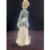 Image 4 : Nao by Lladro Porcelain Lady Figurine with Dog, 10.5"