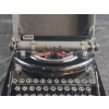 Image 5 : MINT Condition Antique Underwood Portable Typewriter