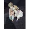 Image 2 : Lladro Figurine "Ten and Growing" Figurine 7 W, 4 D, 7.5 T w/ Box 