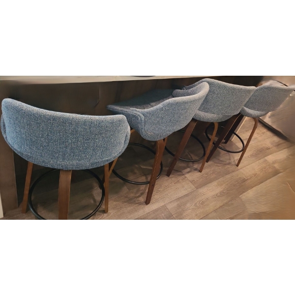 Set of 4 Upholstered Bar Stools 21 w, 37 h, 18 d 