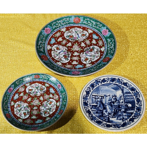 Royal Goedewaagen & Gold Imari Porcelain Plates