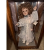 Image 2 : Ashton Drake Doll Little Bo Peep  (16T) w/ Ashton Drake Doll Katrina, Beautiful Dreamers Collection 