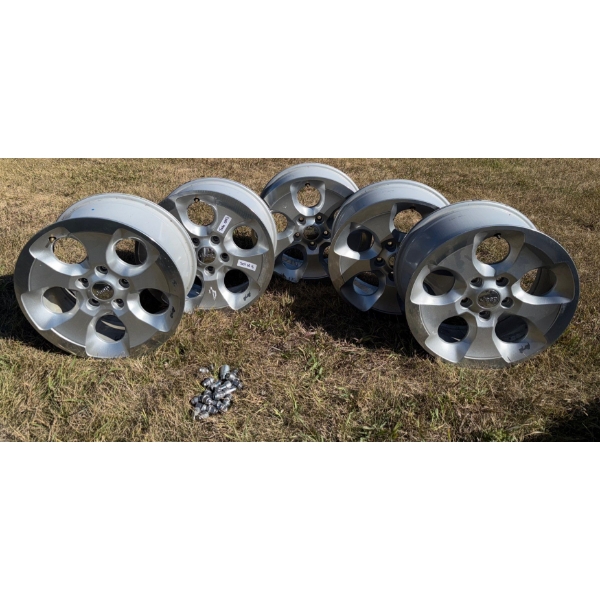 jeep wrangler jk factory rims like new 2013 to2018 

