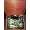 Image 2 : Vintage Men's Shaving Items in Wooden Box 