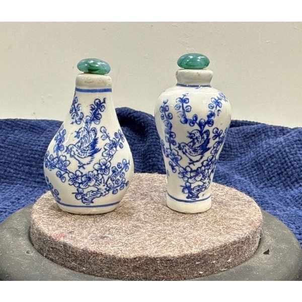 Hand Painted Blue & White Floral Snuff Bottles with Spoons  2.5H