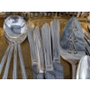 Image 7 : Brass Serving Tray with Embossed Design and Silver-Plated Cutlery Set