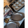 Image 2 : Kitchenware Lot Including Cookware, Appliances, and Baking Accessories