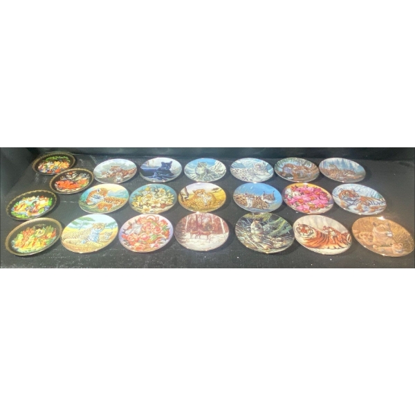 Decorative Collector Plates