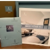 Image 2 : LLADRO Privilege Gold Box - Booklets, Porcelain Lovely Trinket Box 