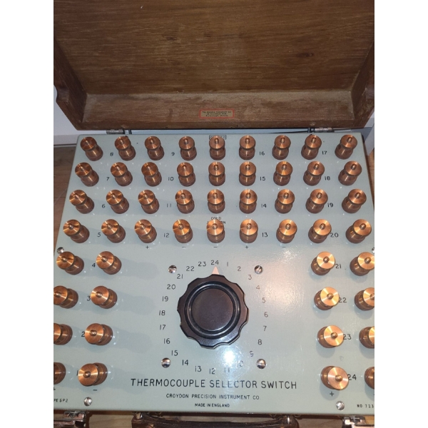 Thermocouple Selector Switch MODEL 7230 in Case 13 W, 11 D, 7 T 