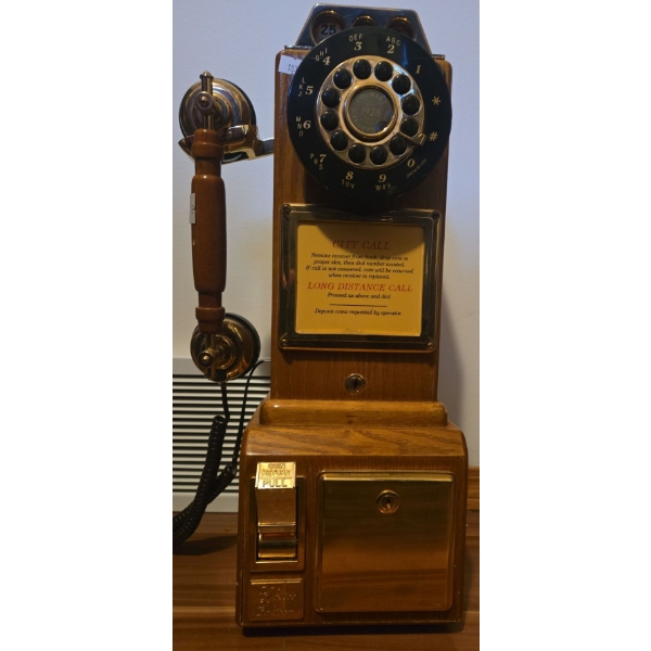 Antique Telephone Reproduction  - Digital House Phone 19T