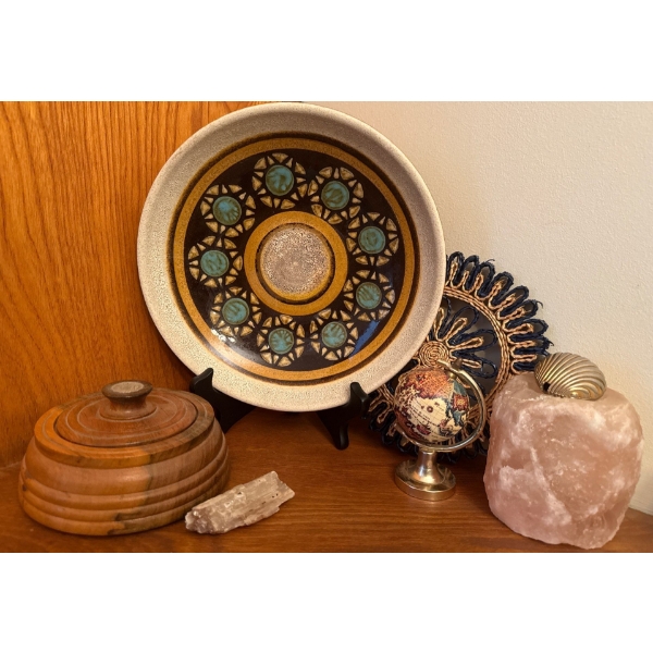 Mid Century Modern Decor & More- Plate, Mini Globe, Salt Rock Lamp & Wood Box